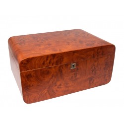 Humidor 80 szivar részére, spanyol cédrusfa, barna színű szivar doboz, párásítóval, hygrometerrel - Exkluzív!