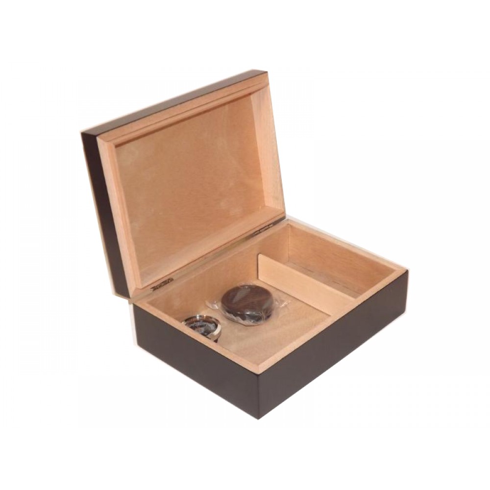 Humidor 20 szál szivar részére, cédrusfa szivardoboz, párásítóval és hygrométerrel - fekete